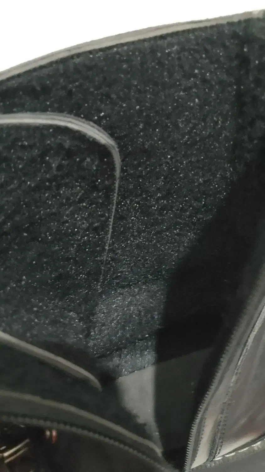 بوت در حد نو دور دوزی شده سایز 37|کیف، کفش، کمربند|پاکدشت, خاتون آباد|دیوار