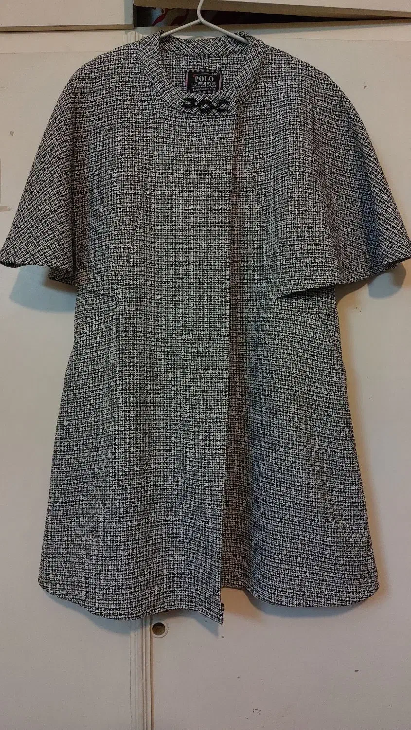 مانتو در حد نو یکبار بیشتر پوشیده نشده با تخفیف|لباس|مشهد, شهرآرا|دیوار