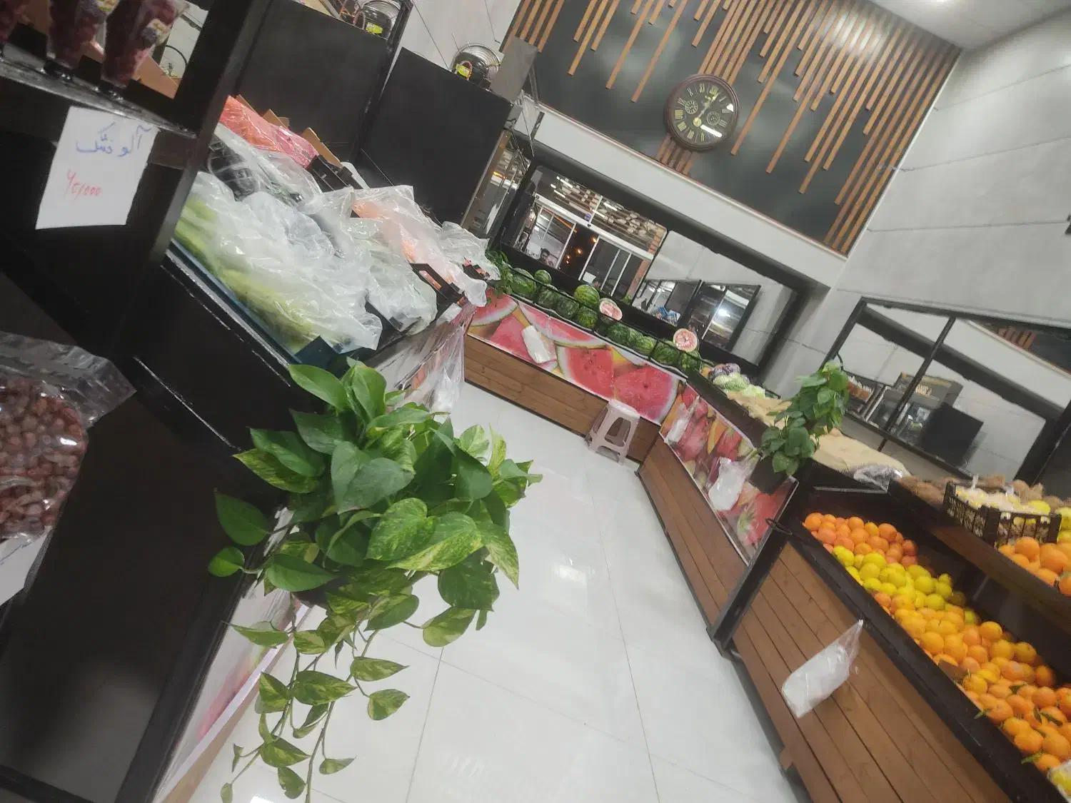 فروش وسایل مغازه میوه فروشی|فروشگاه و مغازه|شهرضا, |دیوار