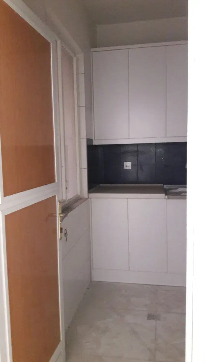 65متر  تخلیه با آسانسور و پارکینگ/ برطالقانی|فروش دفتر کار، اتاق اداری، مطب|تهران, فلسطین (میدان انقلاب)|دیوار