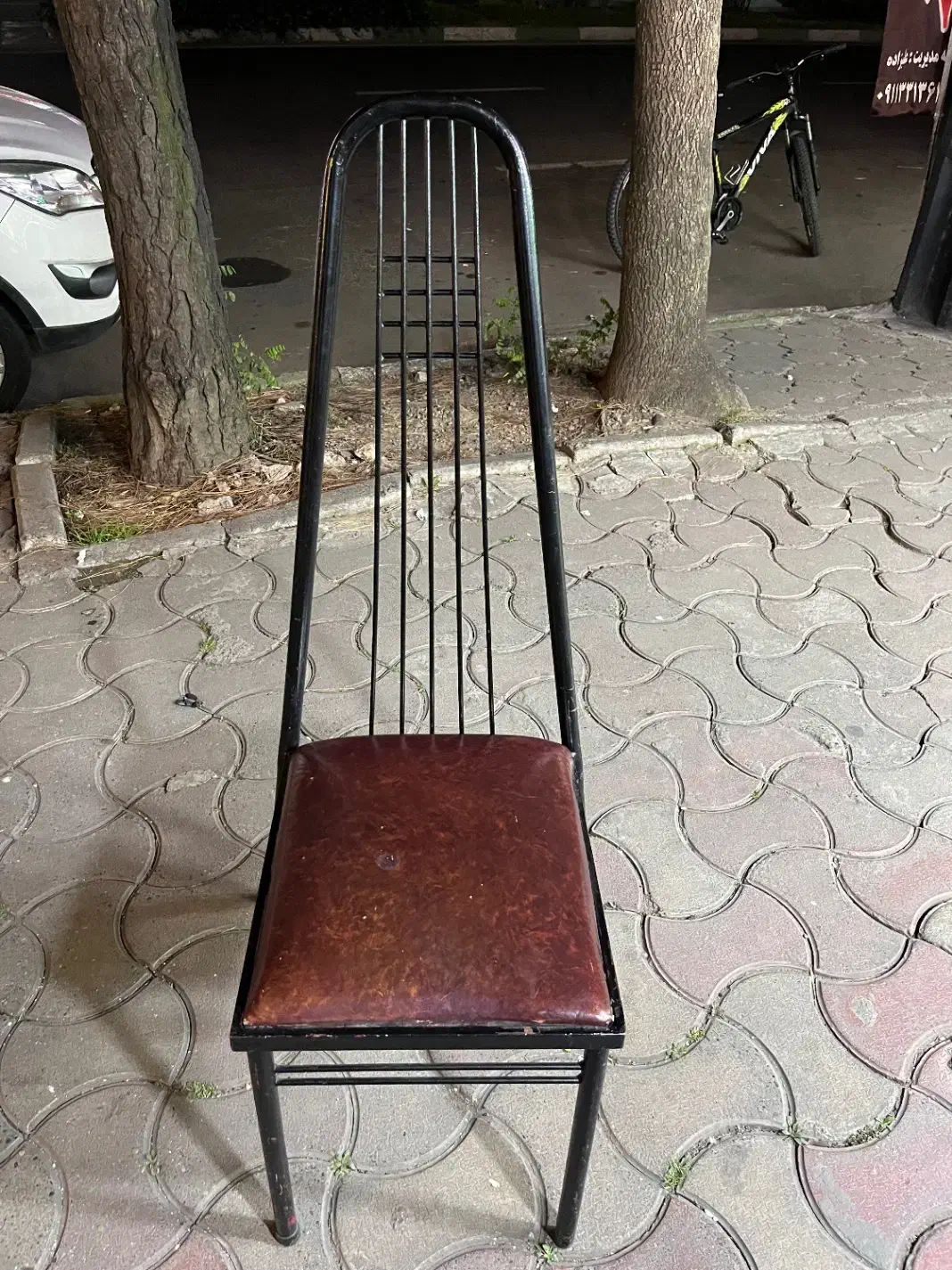 صندلی|صندلی و نیمکت|رشت, چله خانه|دیوار