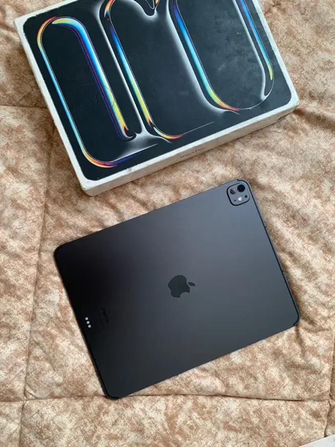 نو ۴ بار شارژ معاوضه   iPad Pro m4 13 inch  سلولار|تبلت|مشهد, کوه سنگی|دیوار