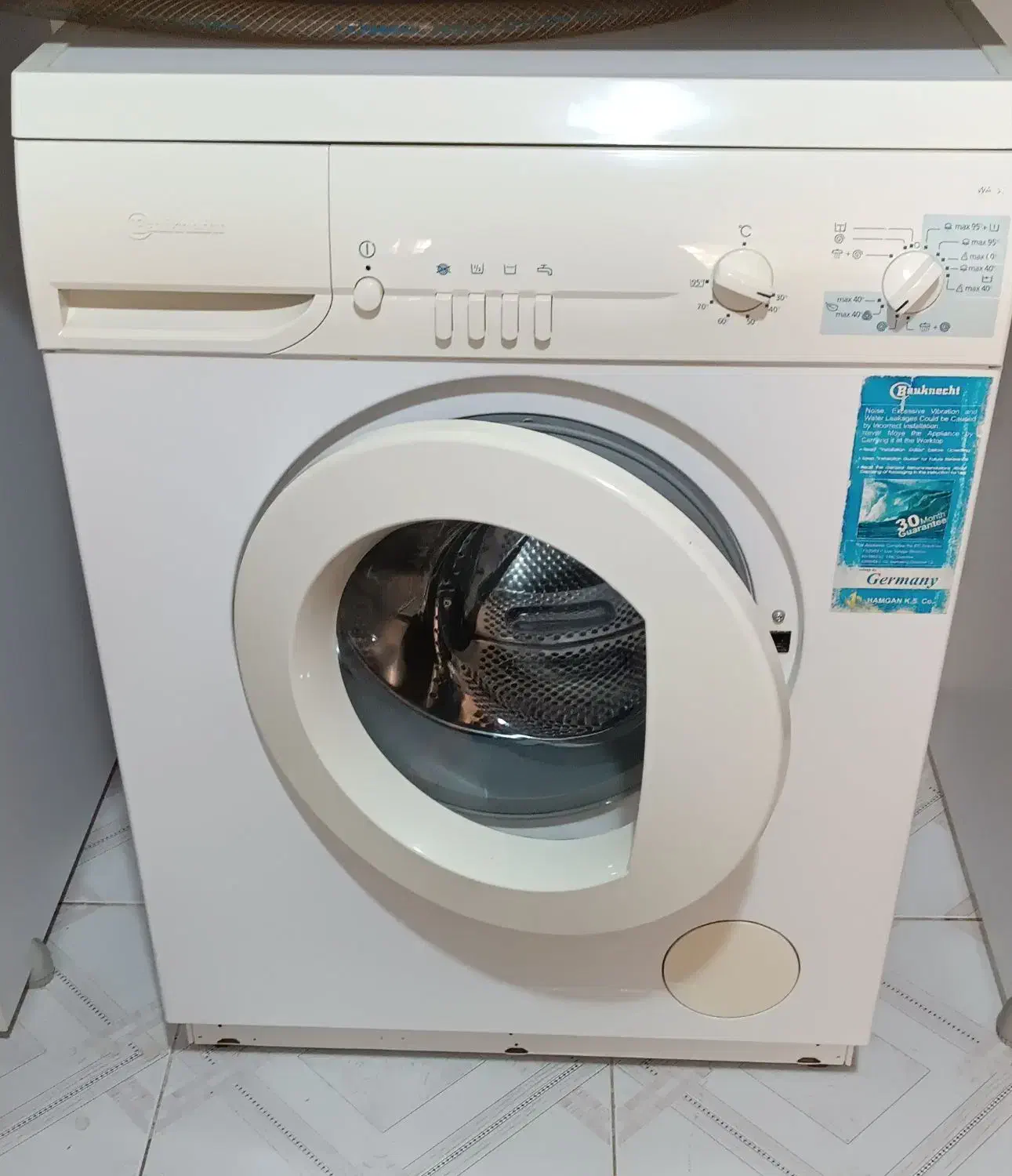 ماشین لباس شویی باگنش به قیمت چهار میلیون و نهصد|ماشین لباسشویی و خشککن لباس|شازند, |دیوار