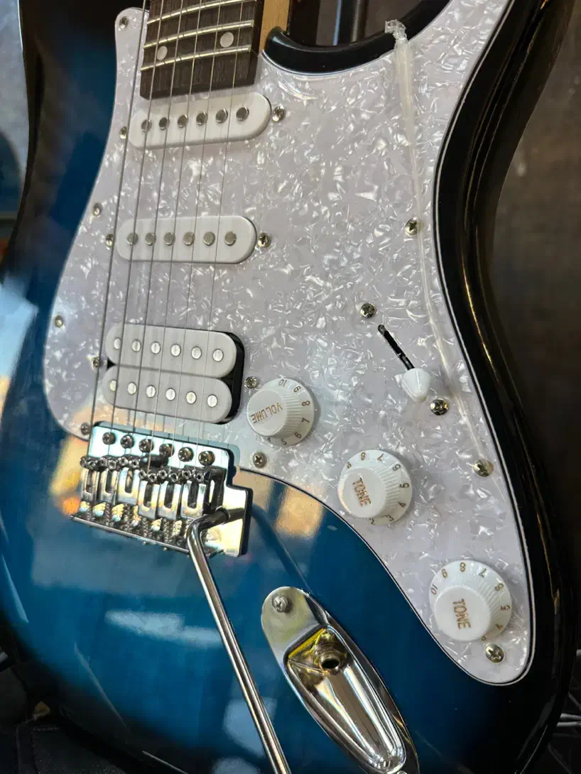 گیتار|گیتار، بیس، امپلیفایر|زنجان, |دیوار