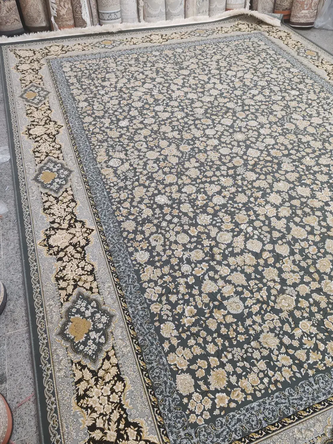 4تخته فرش 12متری طوسی پاتریس زرافشان پرگل|فرش|قم, نیروگاه|دیوار