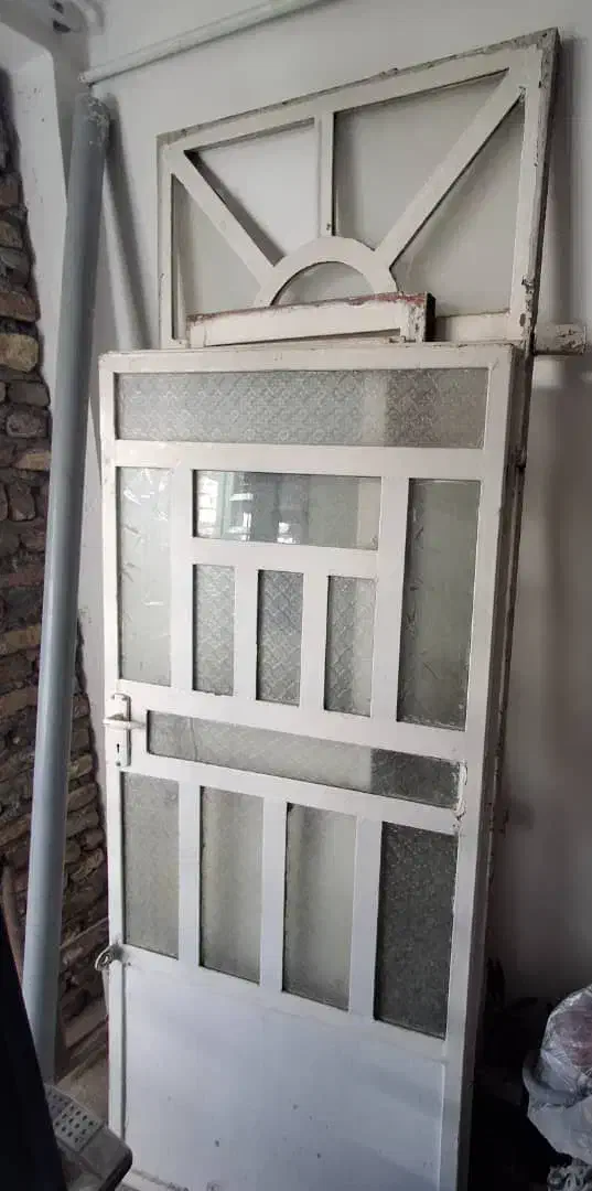 درو پنجره محکم کار کرده|مصالح و تجهیزات ساختمان|کوهدشت, |دیوار