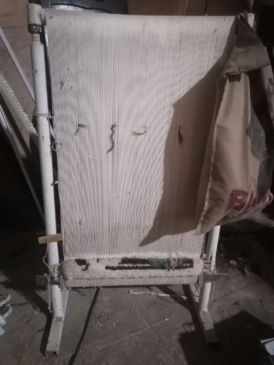 دار قالی با ابزار|فرش|شیراز, پودنک|دیوار