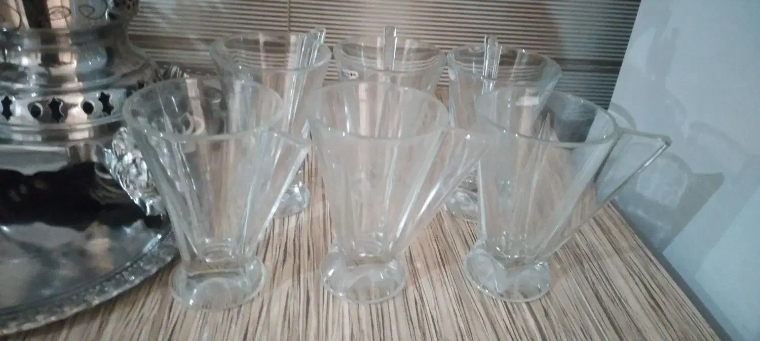 لیوان|ظروف سرو و پذیرایی|رباط‌کریم, نصیرشهر|دیوار