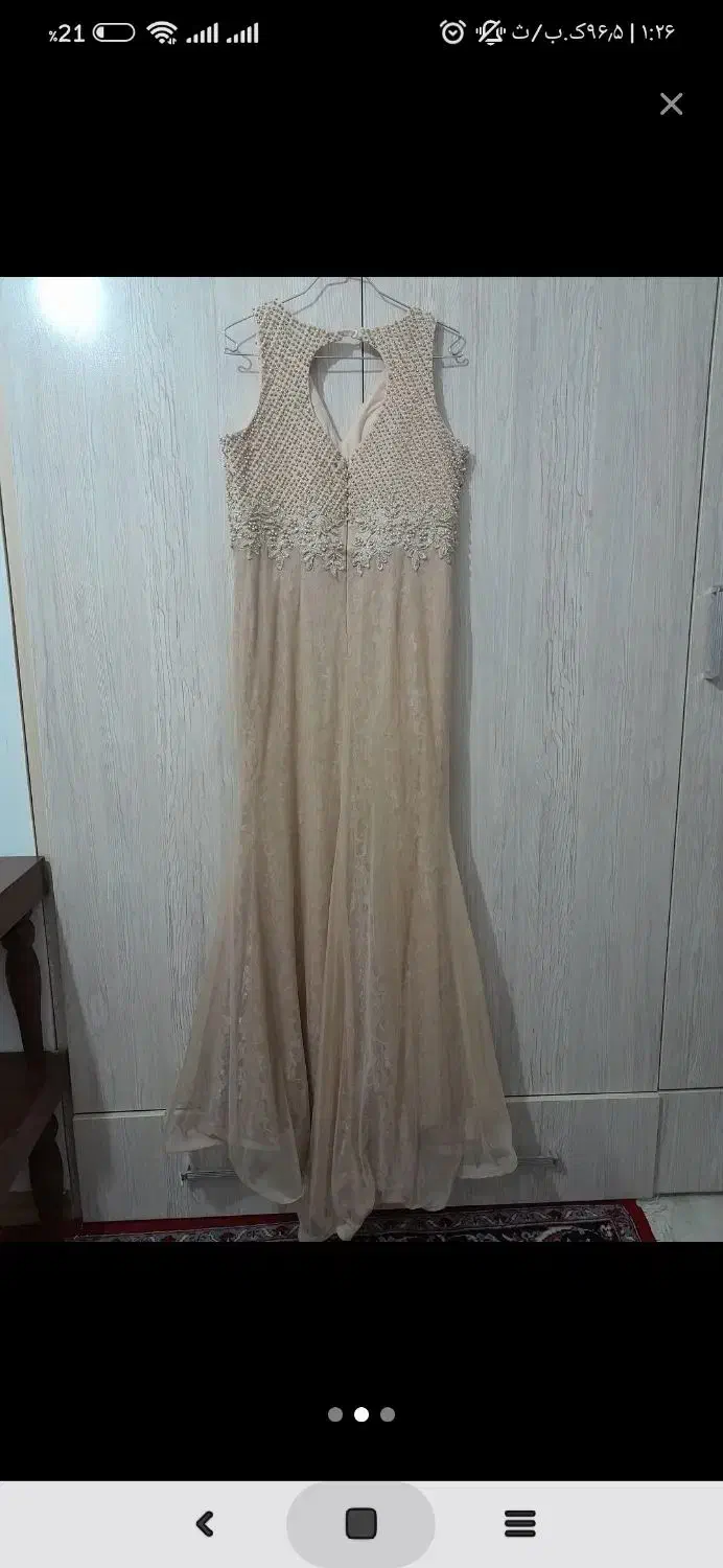 لباس مجلسی|لباس|رشت, کوی مهر|دیوار