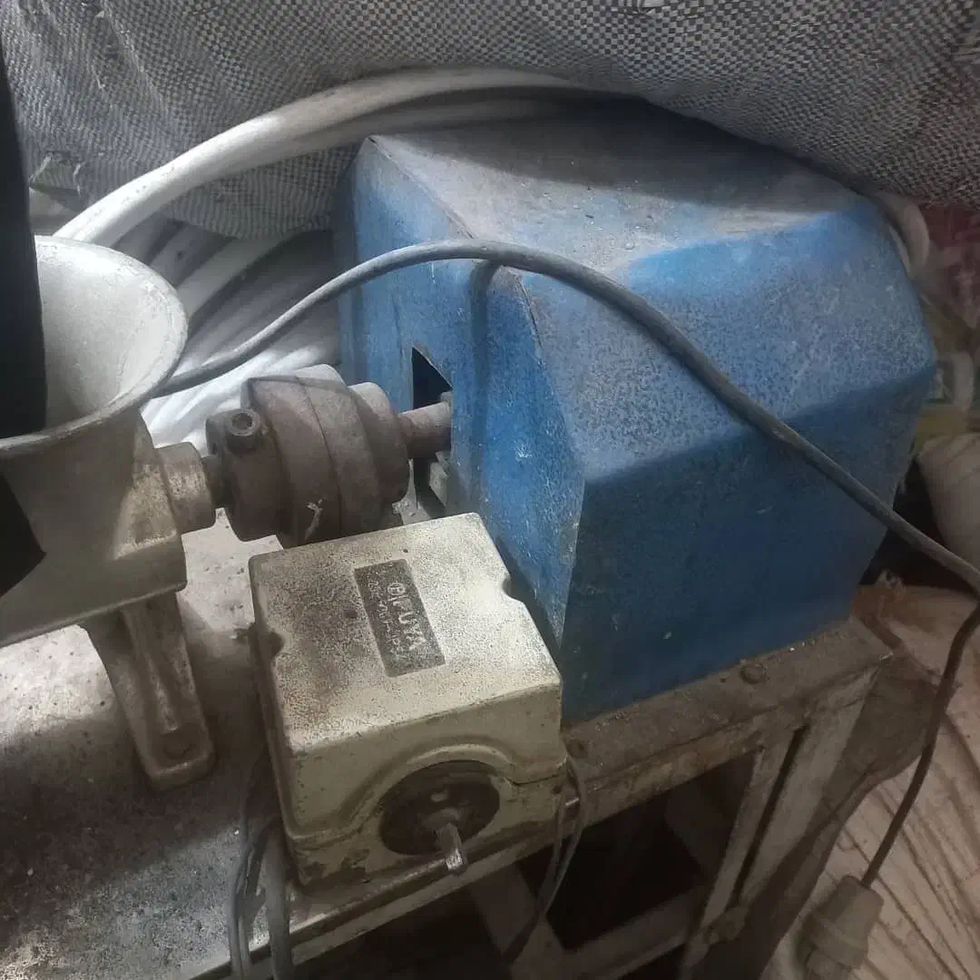 چرخ گوشت صنعتی سالم ۳۲|فروشگاه و مغازه|شیراز, شهرک مطهری|دیوار