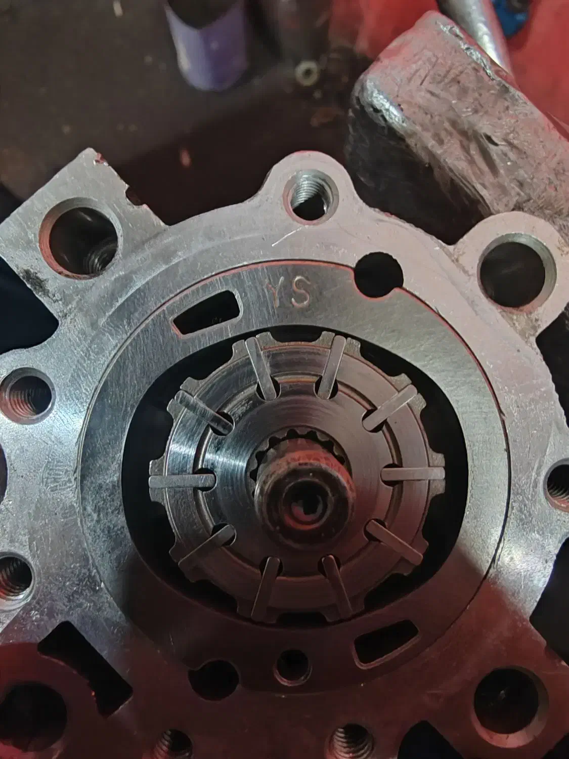 جعبه فرمان و پمپ هیدرولیک|قطعات یدکی و لوازم جانبی|شیراز, انجیر|دیوار