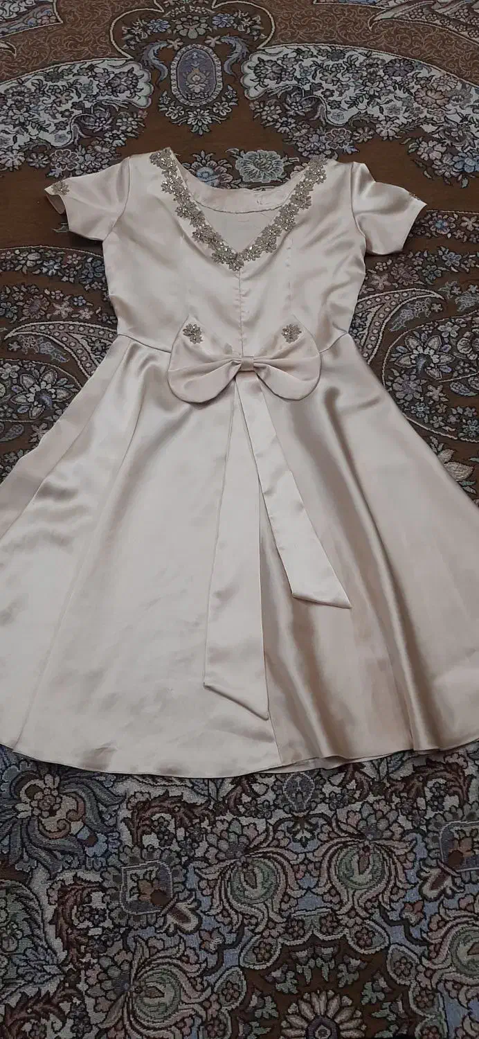 لباس|لباس|مشهد, فدک|دیوار