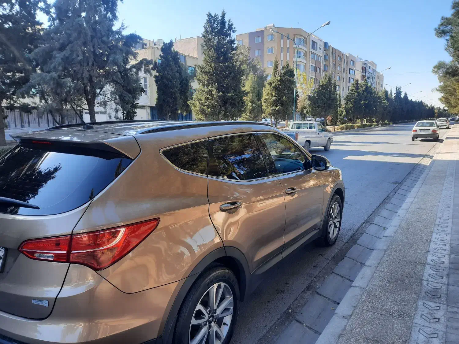 سانتافه ۲۰۱۵ تک دیفرانسیل|خودرو سواری و وانت|اصفهان, ملاصدرا|دیوار