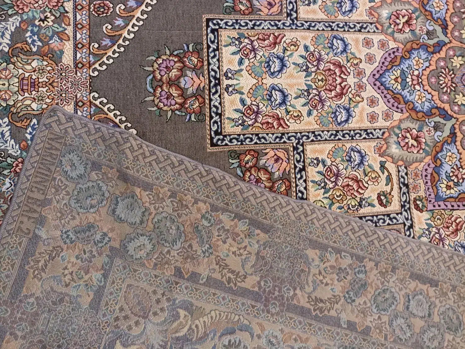 روفرشی۱۲متری توسی فیلی|روفرشی|اسلام‌شهر, زرافشان|دیوار