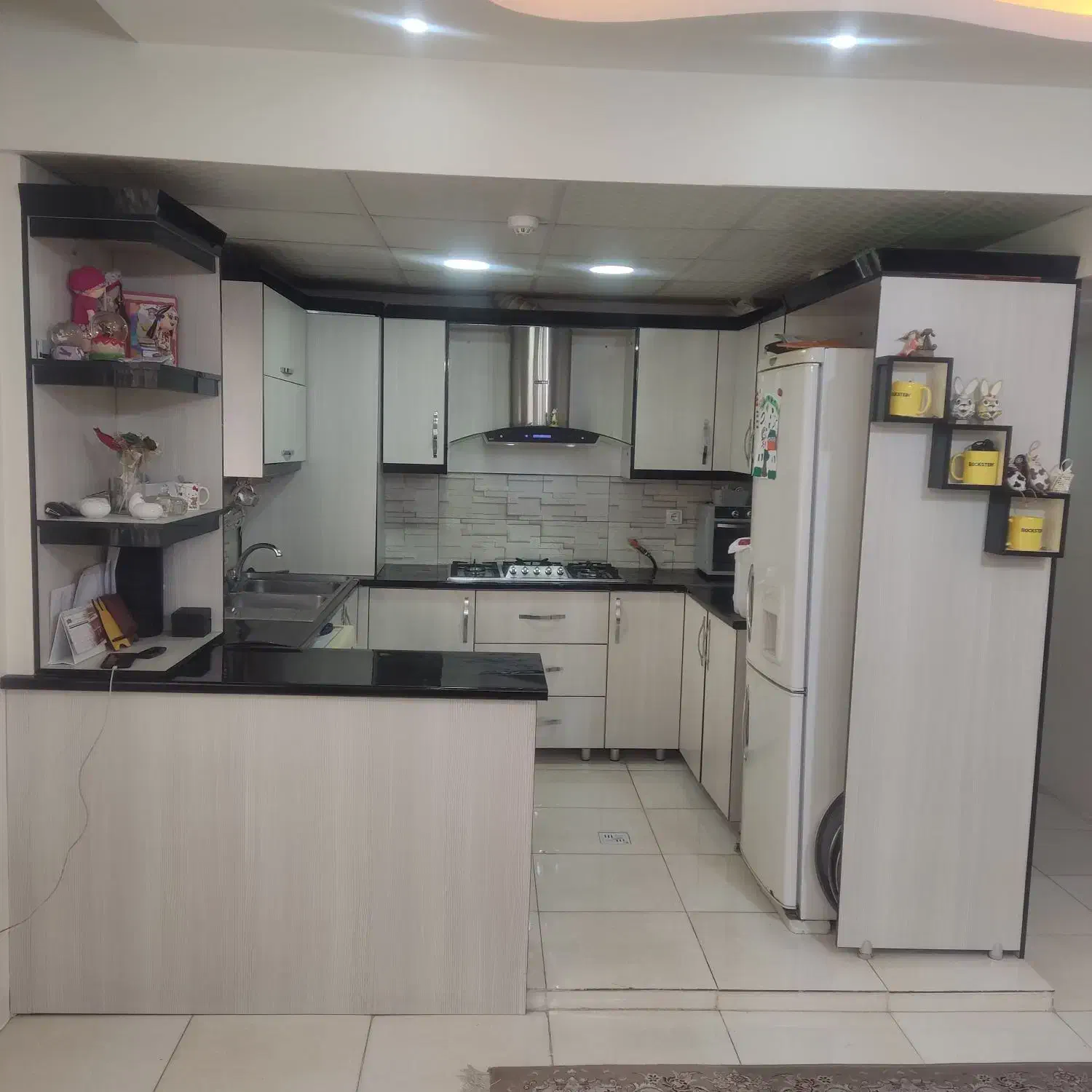 رهن آپارتمان97متری2خواب/شهرک ولیعصر/فدک/فضل آباد|اجارهٔ آپارتمان|شیراز, شهرک مفتح|دیوار