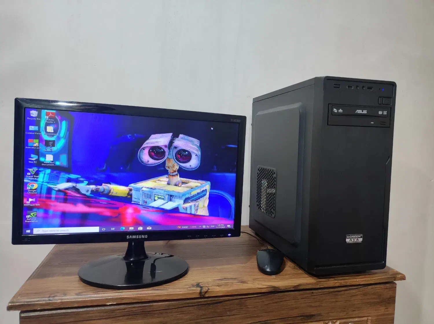 کامپیوتر جدید و قوی ، رم ۱۶ ، گرافیک ۱۲ ، در حد|رایانه رومیزی|مشکیندشت, |دیوار