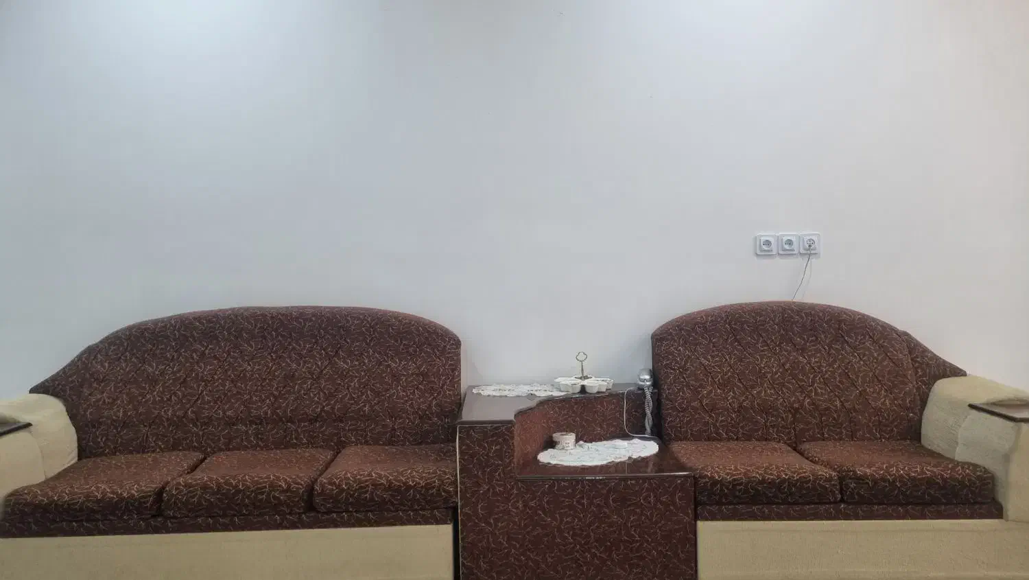 مبل  ۷ نفره|مبلمان خانگی و میز عسلی|سبزوار, پیروزی|دیوار