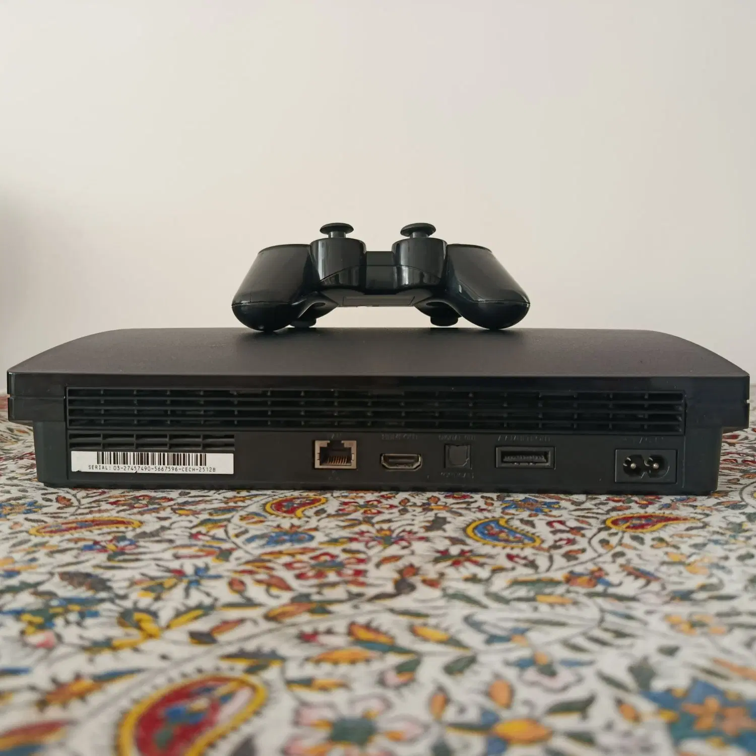 PS3 SLIM|کنسول، بازی ویدئویی و آنلاین|برخوار, |دیوار