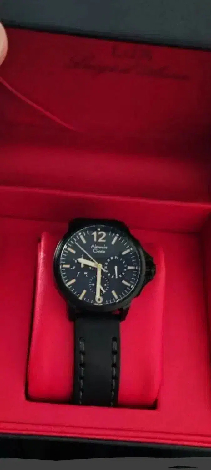 ساعت مچی|ساعت|دزفول, |دیوار