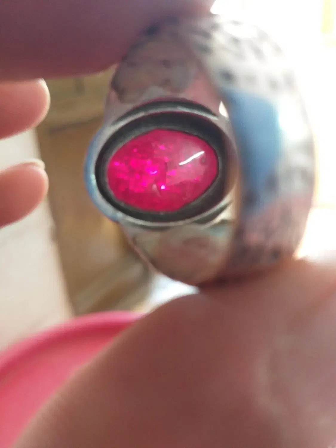 انگشتریاقوت دانه اناری زیبا|جواهرات|بن, |دیوار