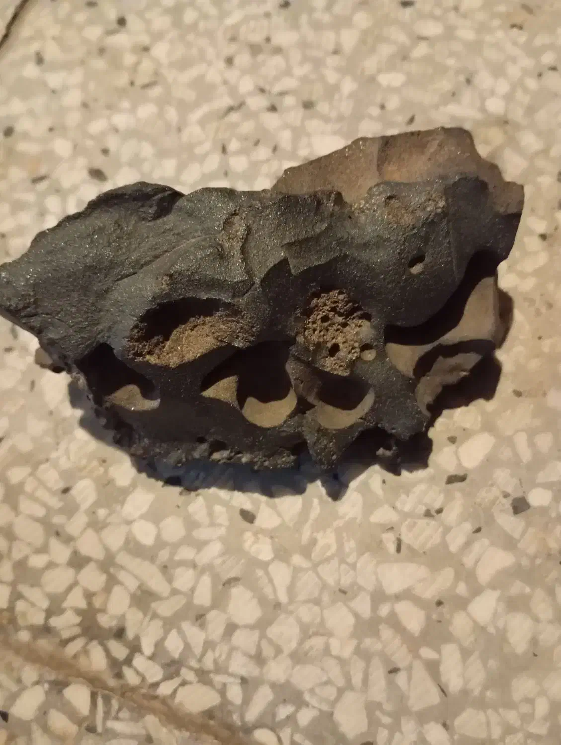 شهاب سنگ|جواهرات|بندر دیر, |دیوار