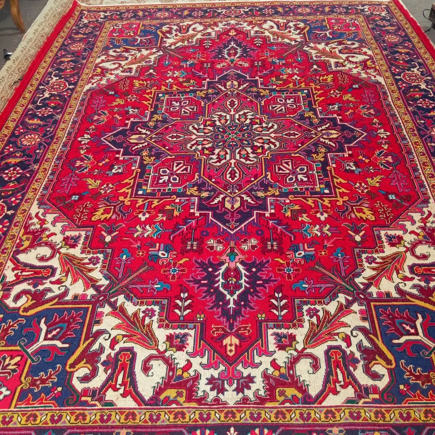 فرش هریس ترسه توخوش بافت هریس۹ متری ۲۶۰در۳۷۵|فرش|تبریز, |دیوار