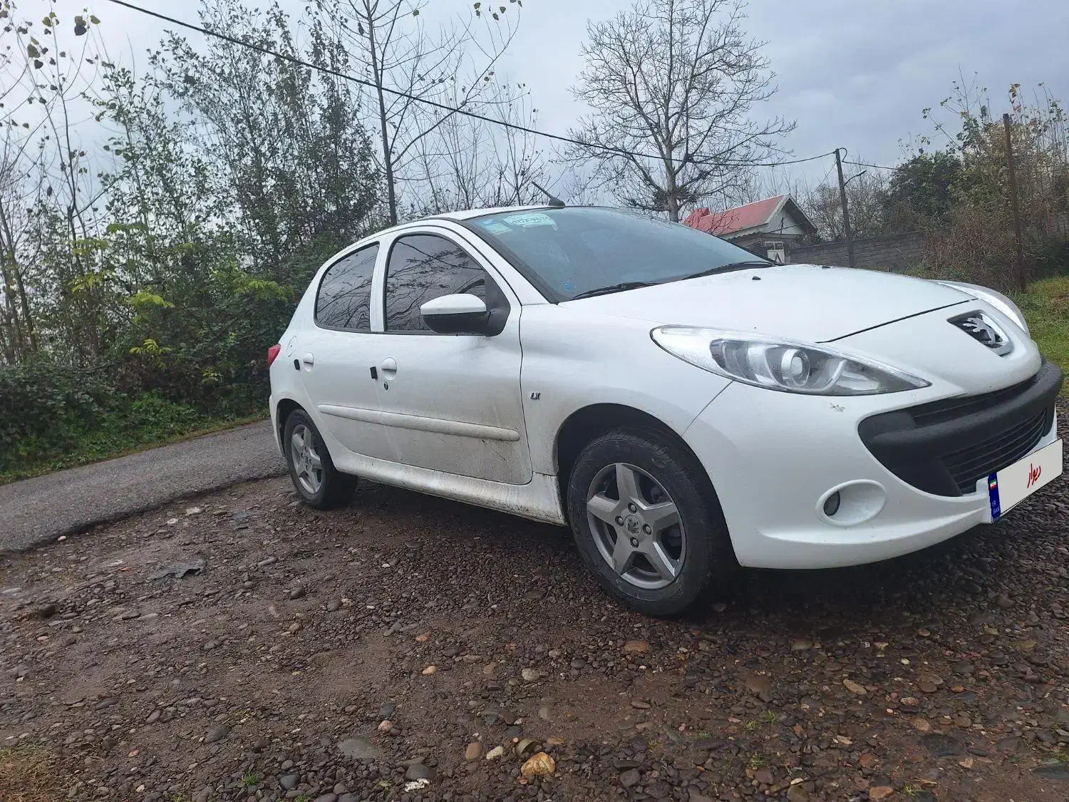 207tu3 بهمن ۴۰۲|خودرو سواری و وانت|لشت نشا, |دیوار