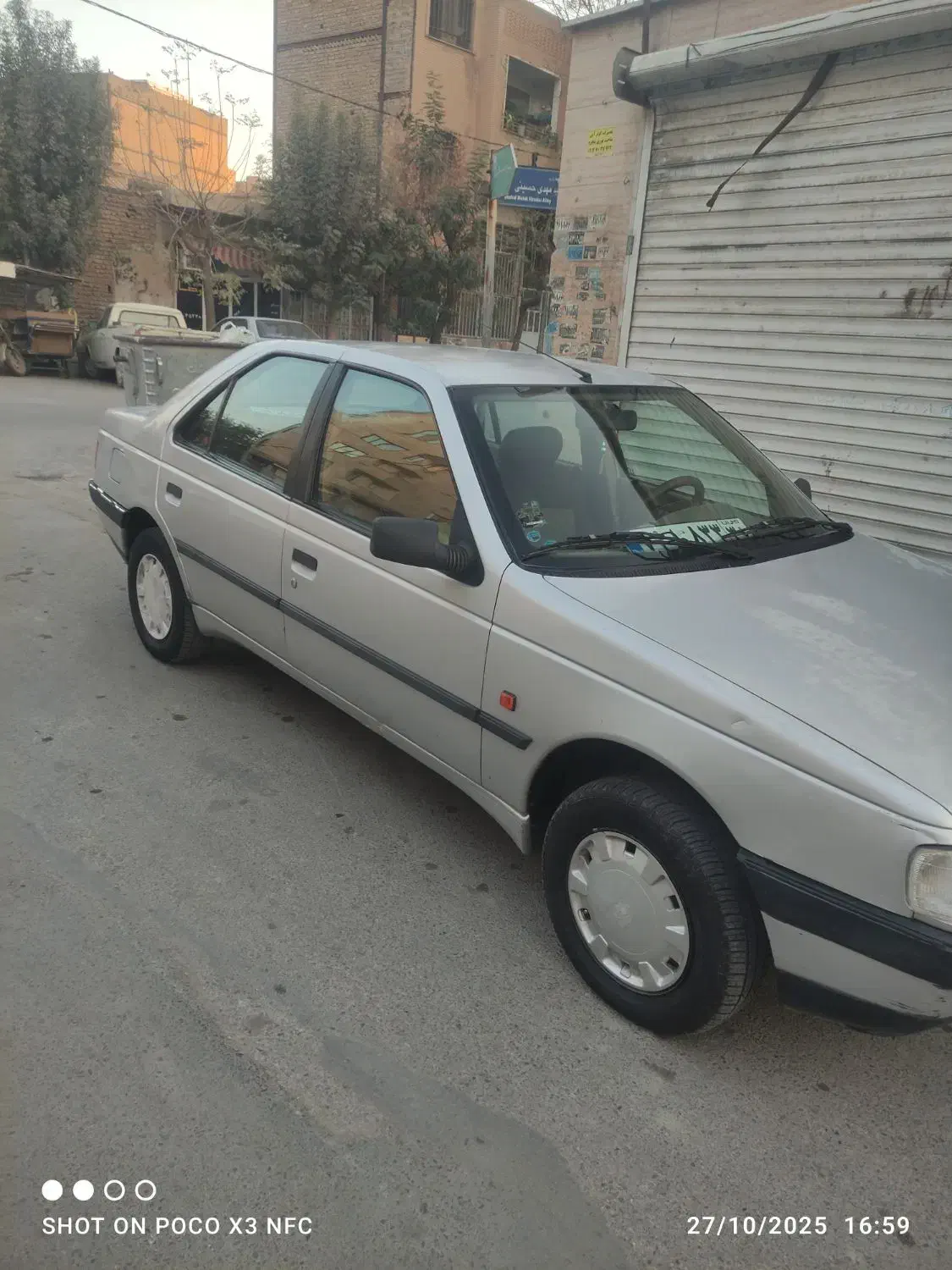 405مدل90بیرنگبدونضربهشاسیسالم|خودرو سواری و وانت|قرچک, مهدیه|دیوار