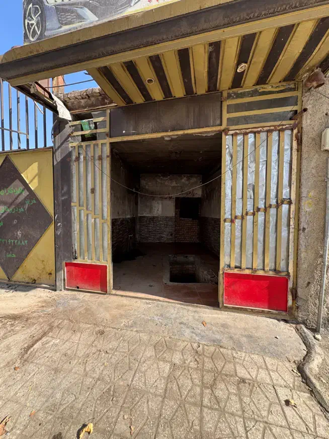 ۱۶ متر تجاری نرسیده به ترمینال|اجارهٔ مغازه و غرفه|بروجرد, |دیوار