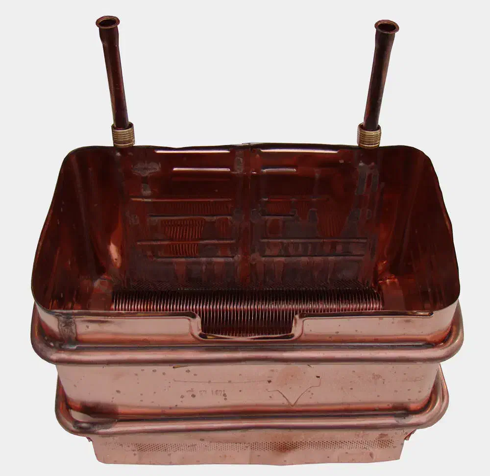 تعویض مبدل منبع رادیات دیگ کوره آبگرمکن دیواری نو|آبگرمکن، پکیج، شوفاژ|کرج, مصباح|دیوار