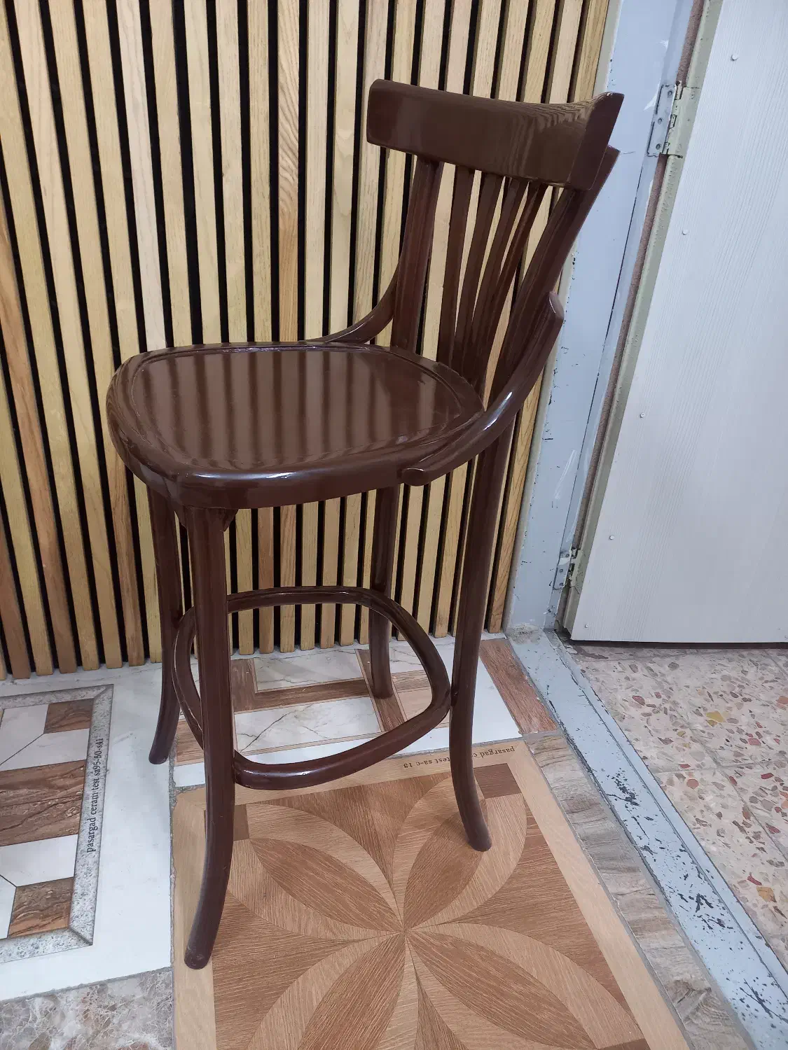 صندلی اپن مدل لهستان درحدنو|صندلی و نیمکت|خمین, |دیوار