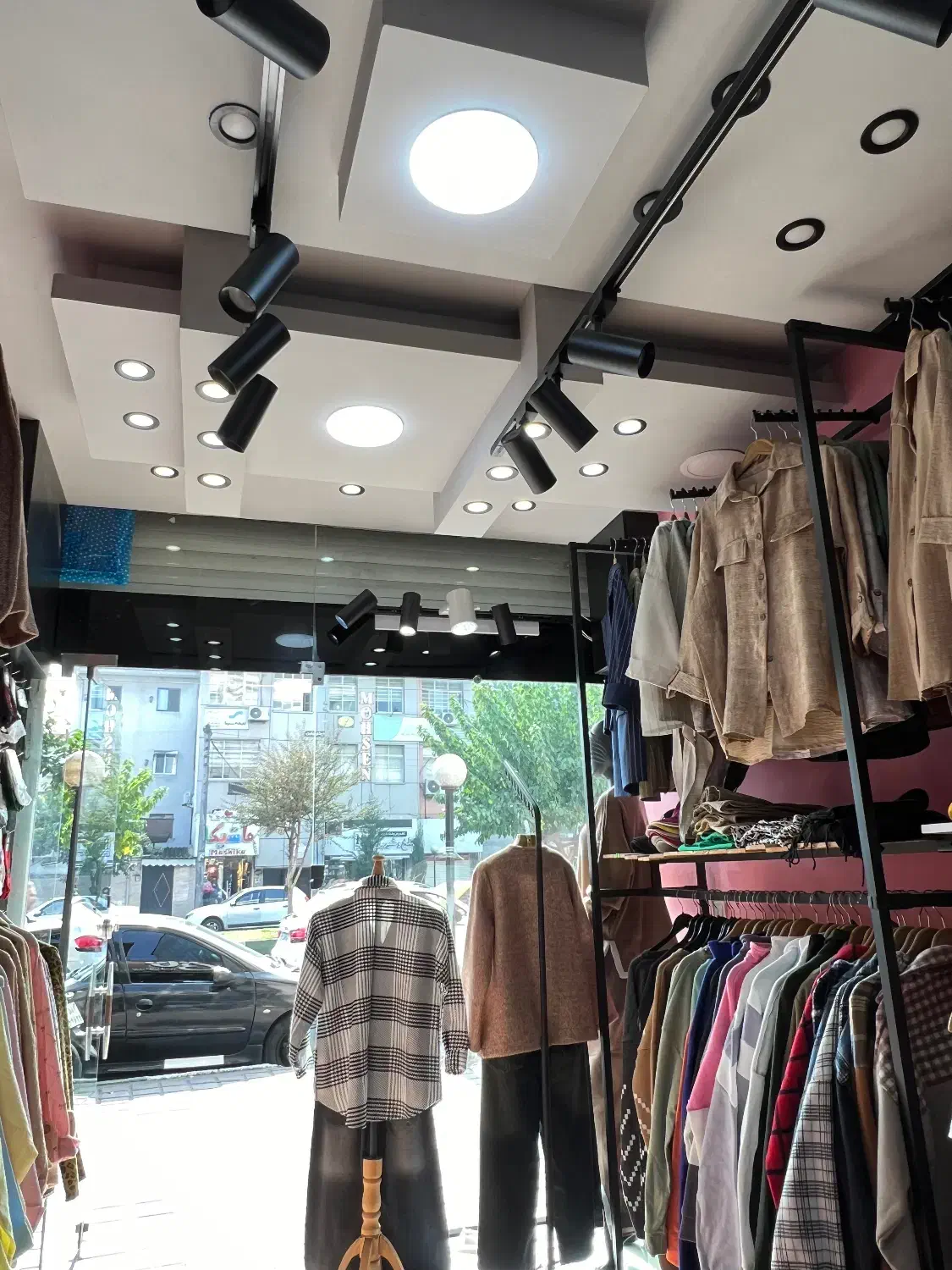 ویترین دکور مغازه|بوفه، ویترین، کنسول|رشت, لاکانی|دیوار