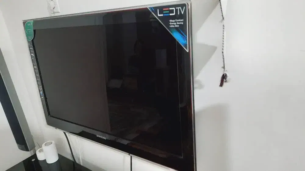 تلویزیون ال ای دی LED  سامسونگ ۴۲ اینچ|تلویزیون و پروژکتور|تهران, شهرک چیتگر|دیوار