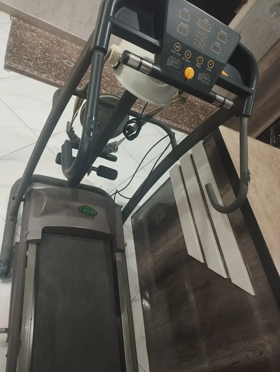 تردمیل تایوانی Top Form و ویبراتور|تجهیزات ورزشی|اراک, |دیوار