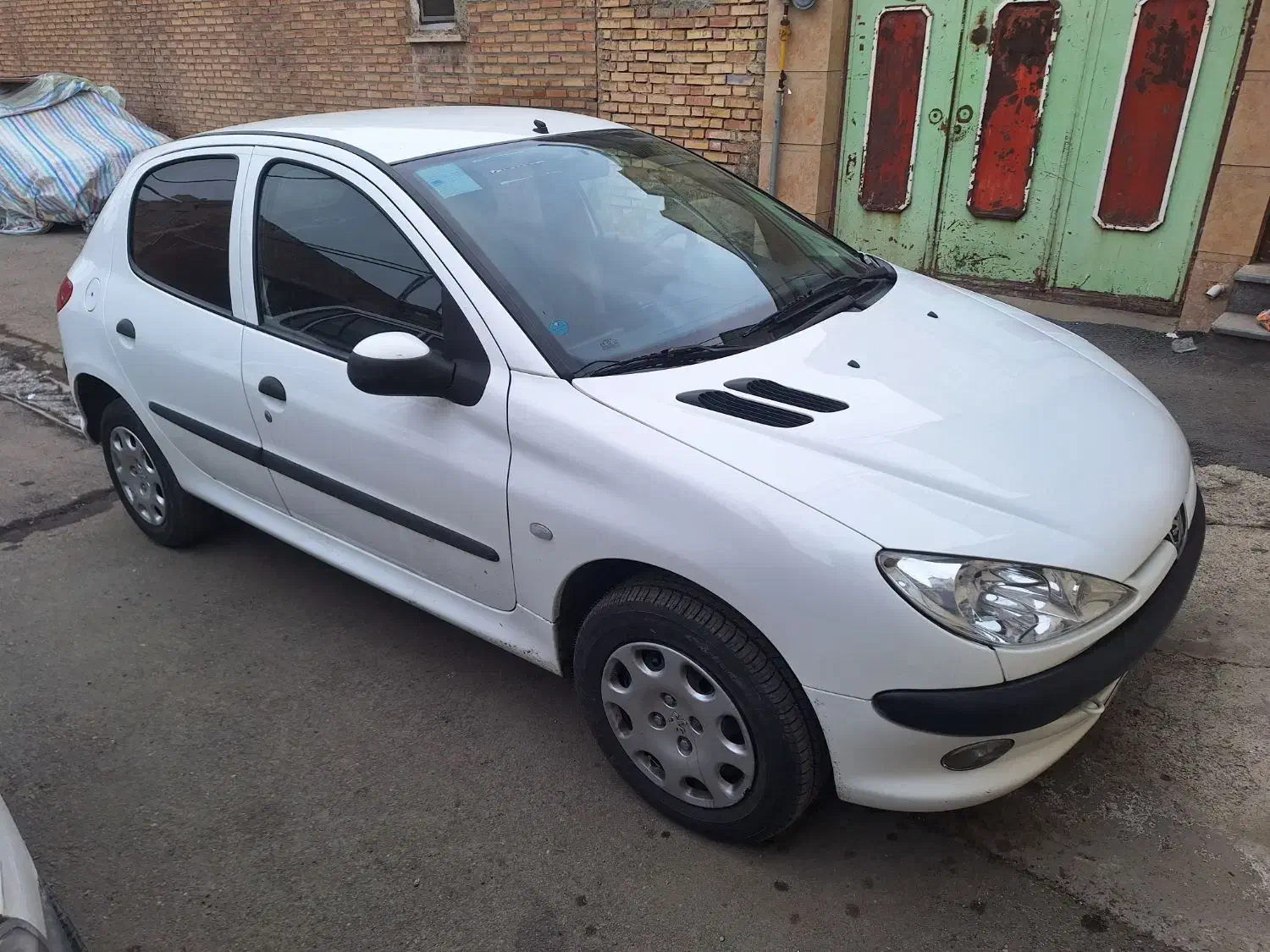 ۲۰۶ مدل۹۸|خودرو سواری و وانت|ارومیه, |دیوار