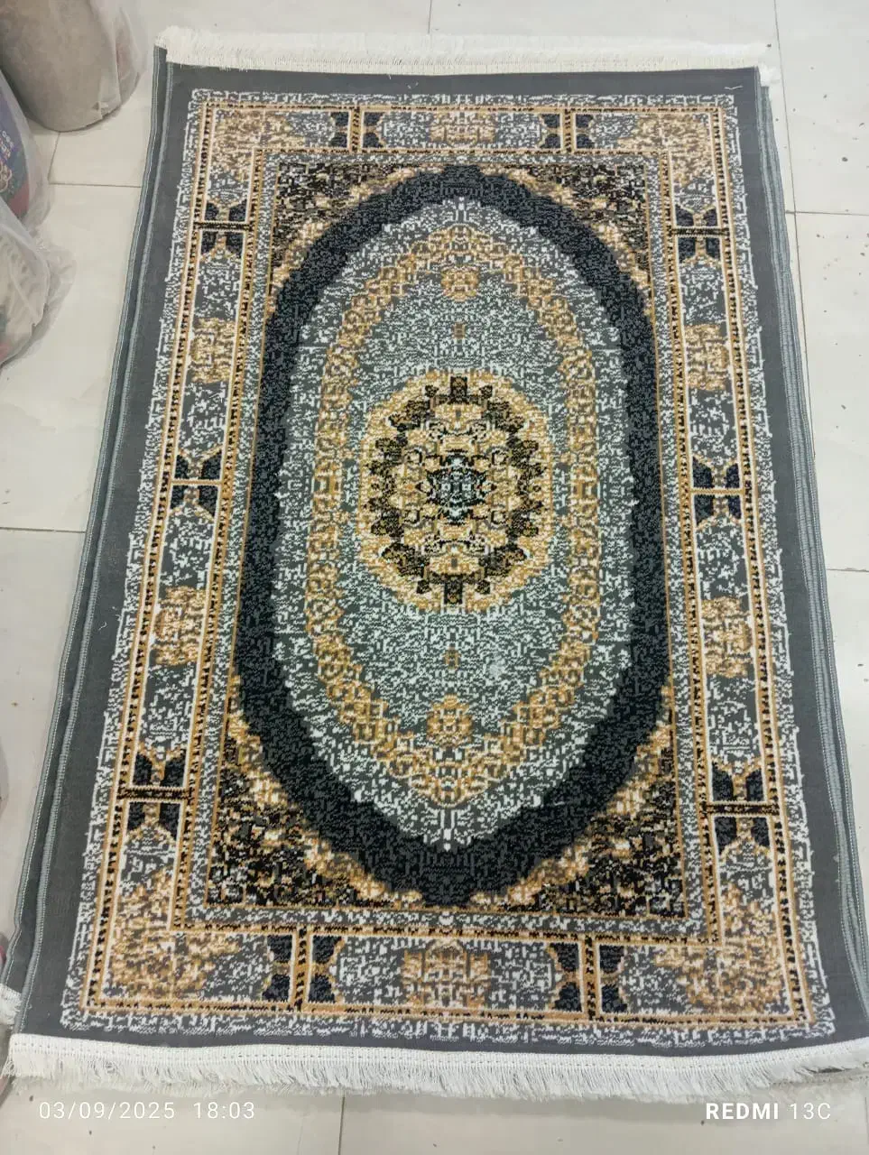 فرش ساحل|فرش|رشت, جماران|دیوار