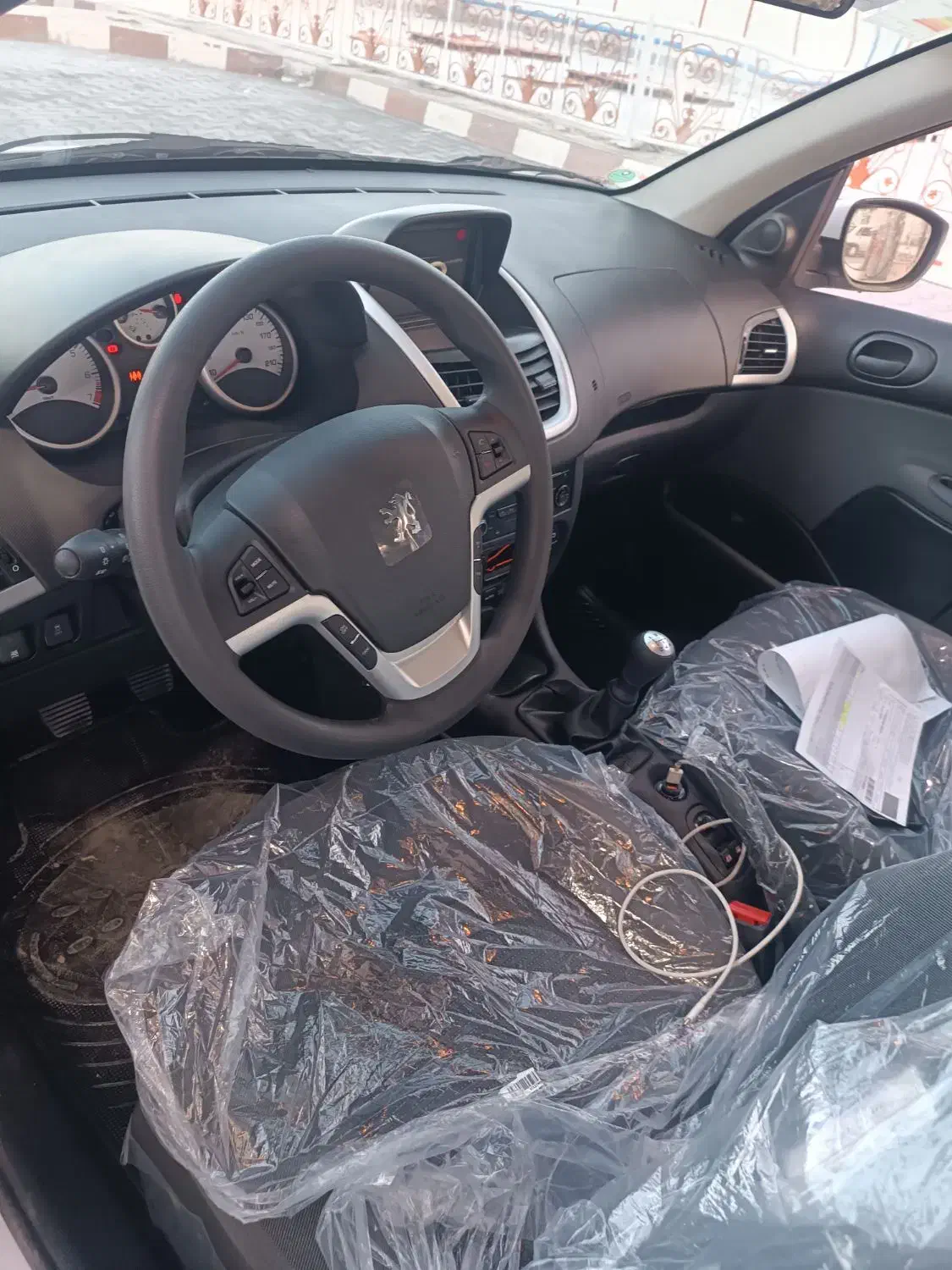 207tu3صفر کیلومتر|خودرو سواری و وانت|بندرعباس, |دیوار