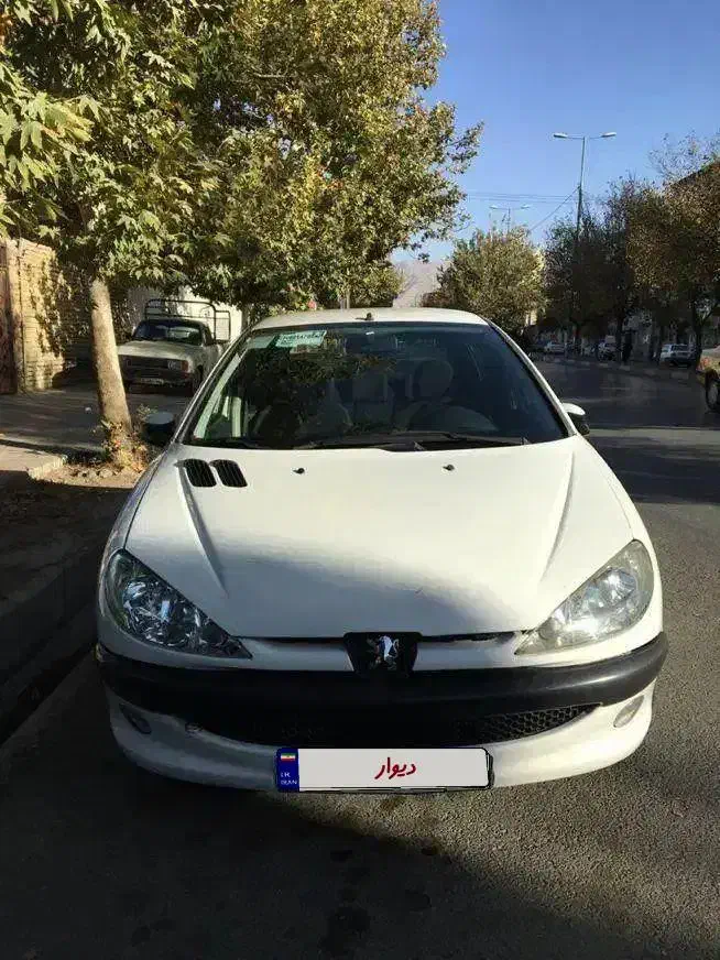 پژو ۲۰۶ تیپ ۵ مدل ۱۳۹۳|خودرو سواری و وانت|ملایر, |دیوار