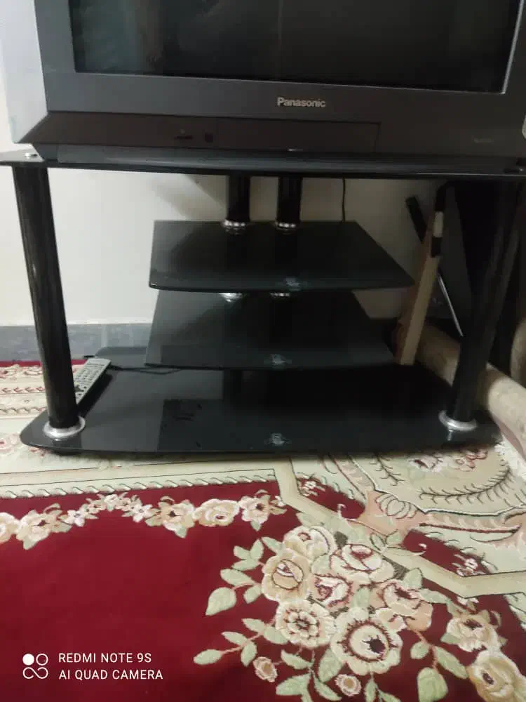 تلویزیون پاناسونیک اصل ژاپن و بسیار کم کار|تلویزیون و پروژکتور|بندر امام خمینی, |دیوار