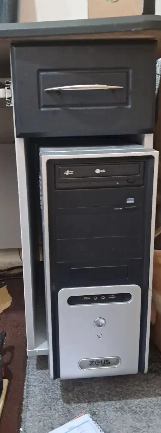 کیس و صفحه کیبورد|رایانه رومیزی|سیرجان, |دیوار