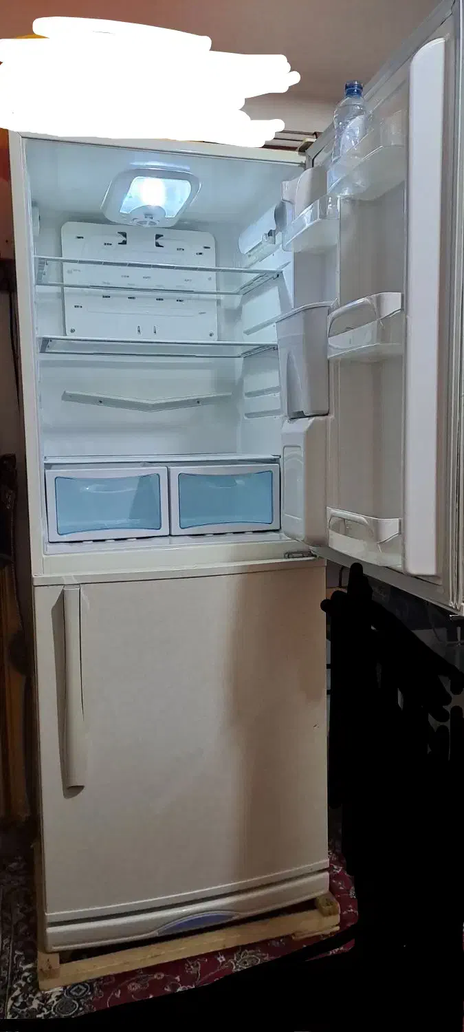 فروش یخچال فریزر خانگی|یخچال و فریزر|فولادشهر, C5|دیوار