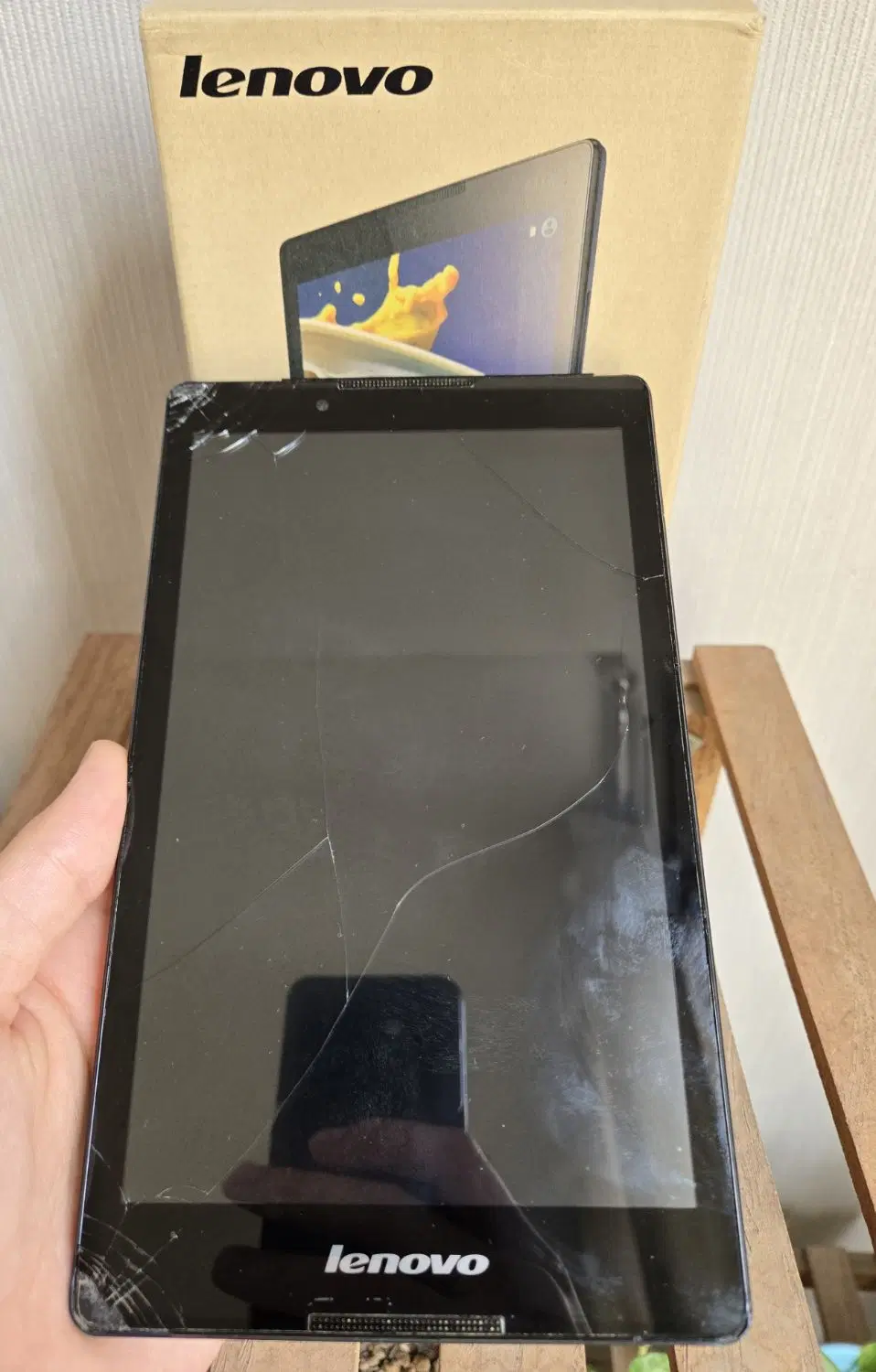Lenovo Tab 2 A series|تبلت|اندیشه, اندیشه فاز ۱|دیوار