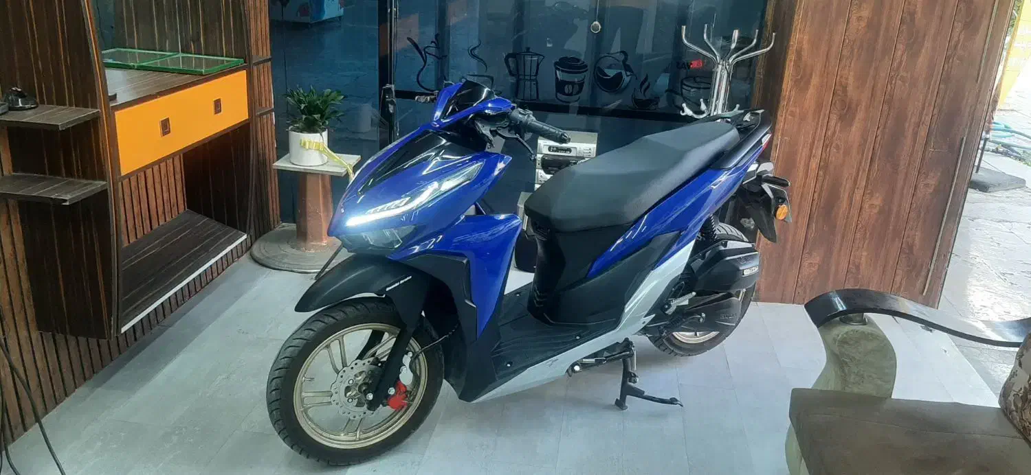 فروش موتور اتوماتیک هدا کلیک|موتورسیکلت|فولادشهر, B1|دیوار