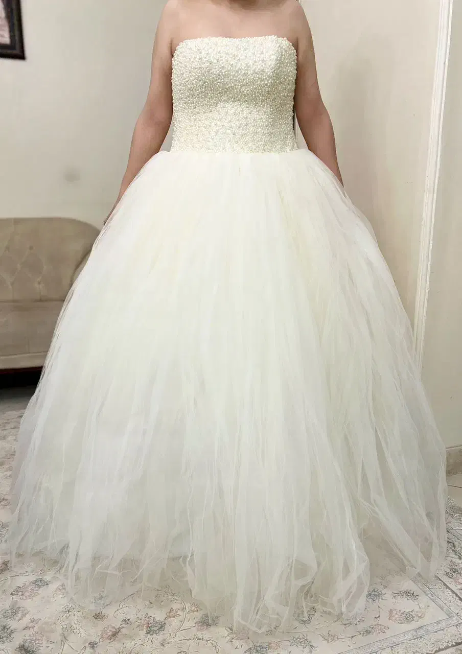 لباس عروس تمیز ونو|لباس|قائم‌شهر, |دیوار