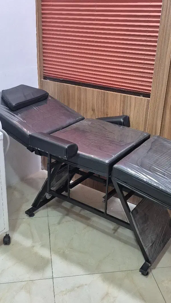 صندلی تخت سه تیکه آرایشگاه تزریقات کلینیک|آرایشگاه و سالن‌های زیبایی|اراک, |دیوار