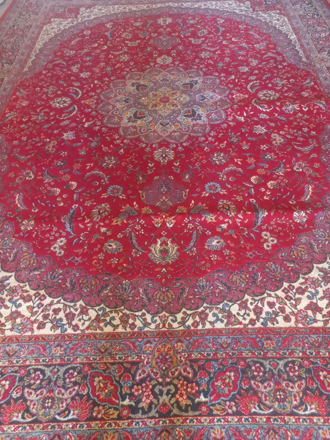 فرش ماشینی کارکرده|فرش|میانه, |دیوار