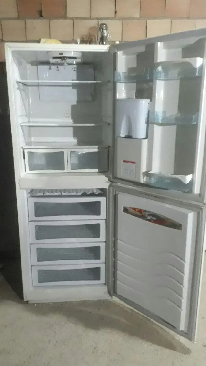 یخچال۲درب در حد|یخچال و فریزر|گلستان (تهران), |دیوار