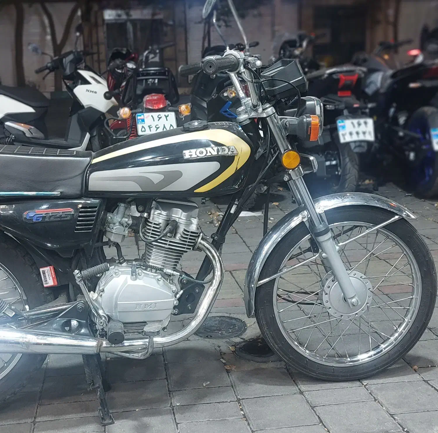 هوندا نامی 92 خواب بوده|موتورسیکلت|تهران, فلاح|دیوار