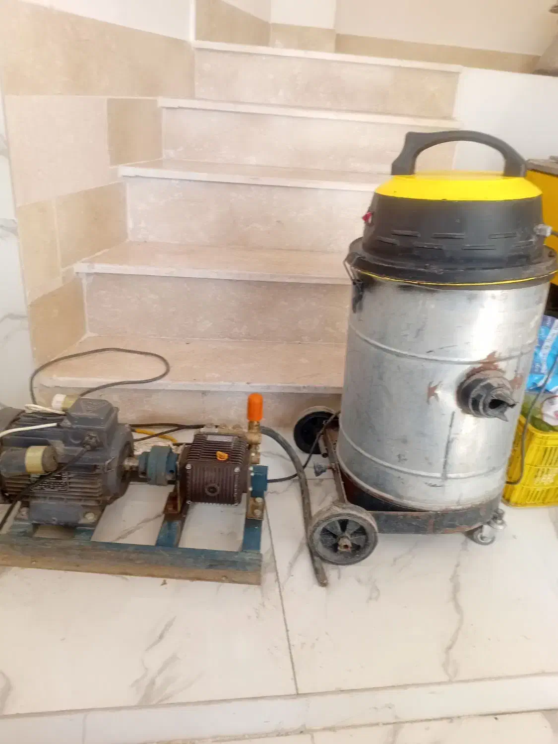 کارواش بزرگ|ماشینآلات صنعتی|هریس, |دیوار