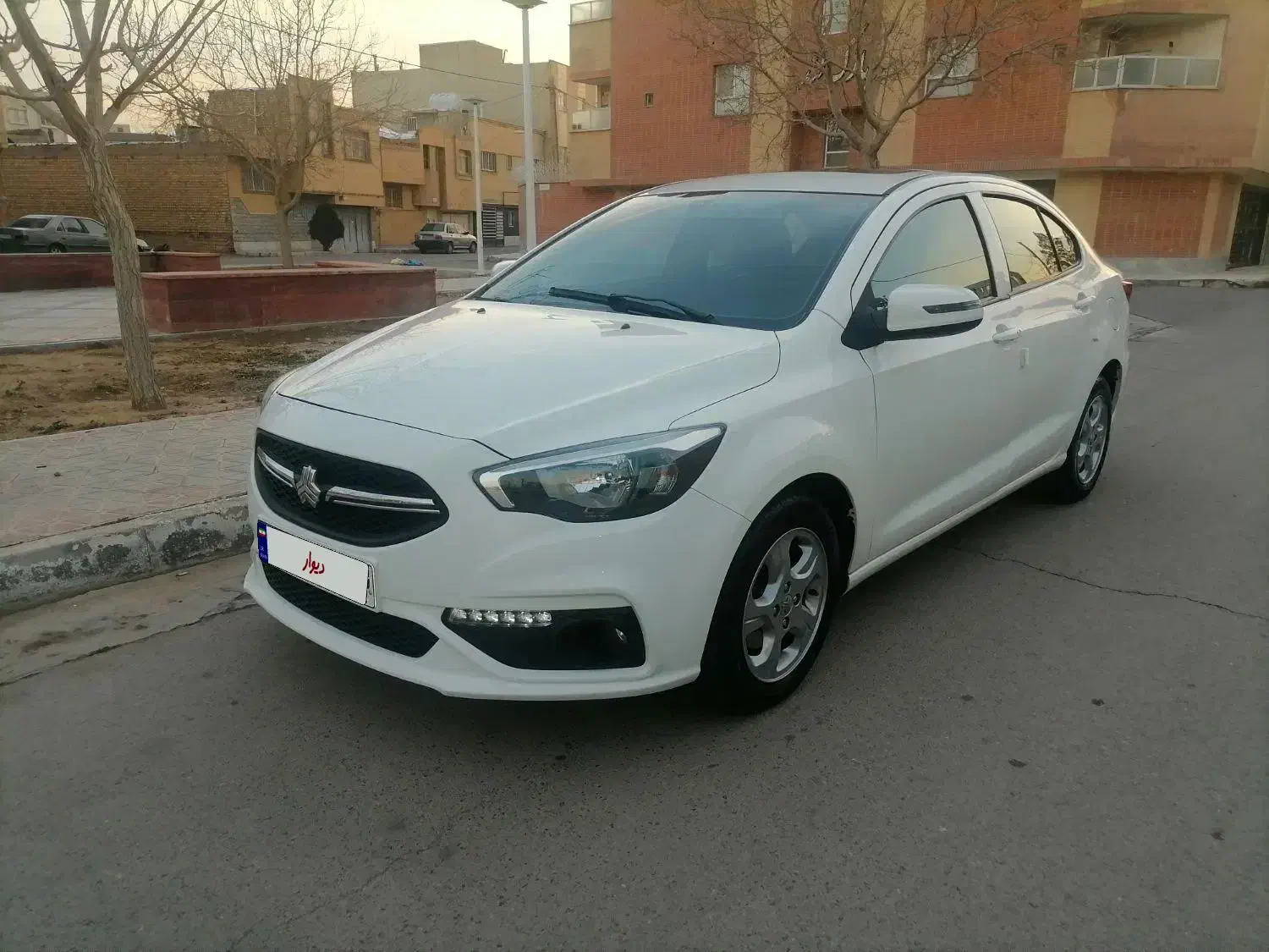 شاهین سانروف|خودرو سواری و وانت|شاهین‌شهر, گزبرخوار|دیوار